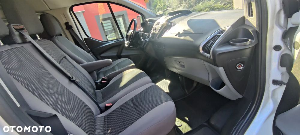 Ford Transit Custom - 6
