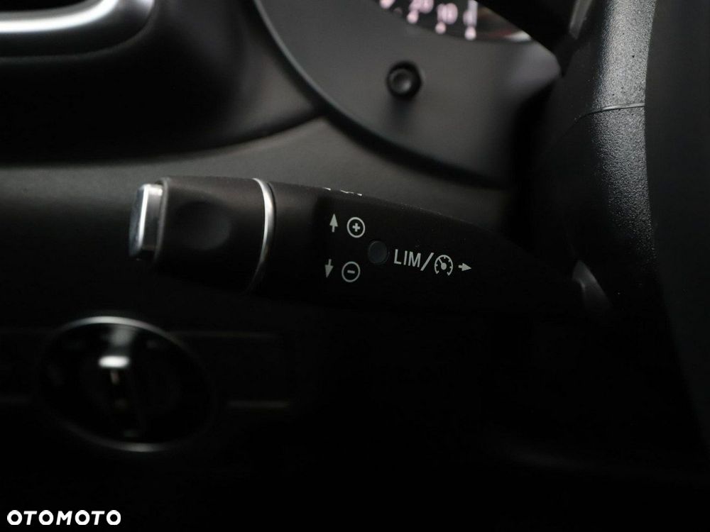 Infiniti Q30 1.5d DCT Premium - 31