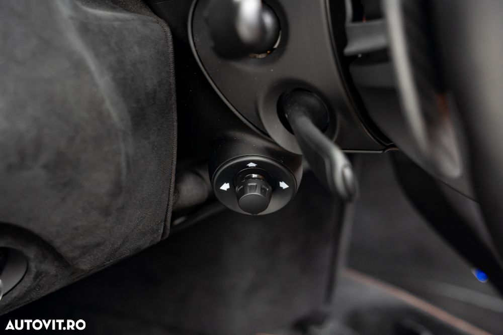 McLaren 750S Spider - 33