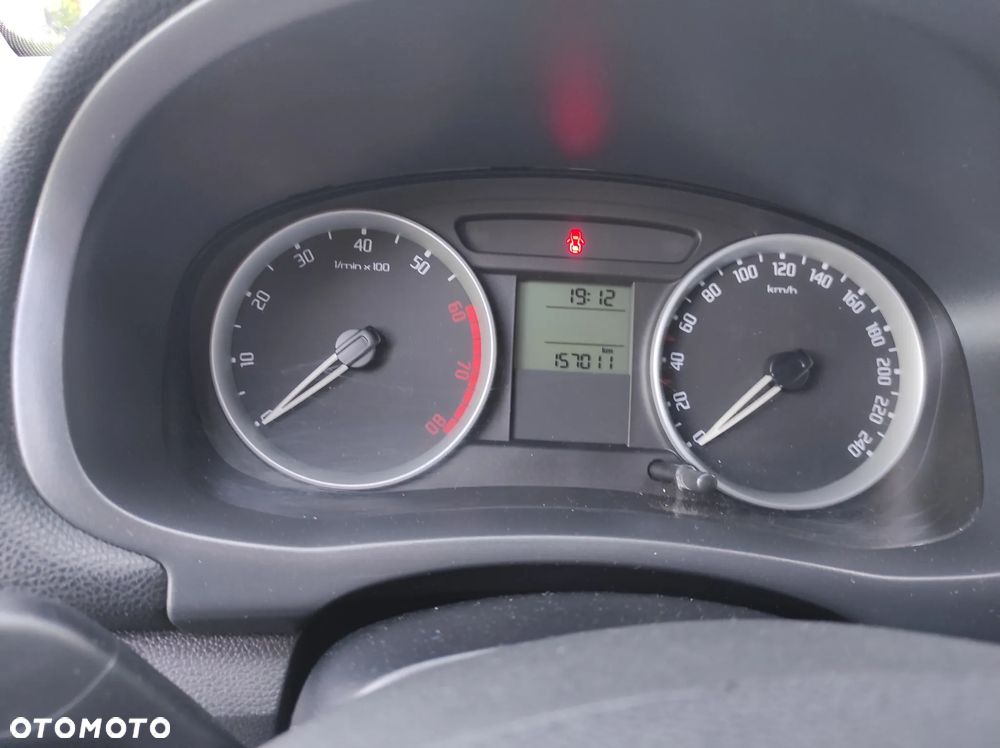 Skoda Fabia 1.4 16V Ambiente - 10
