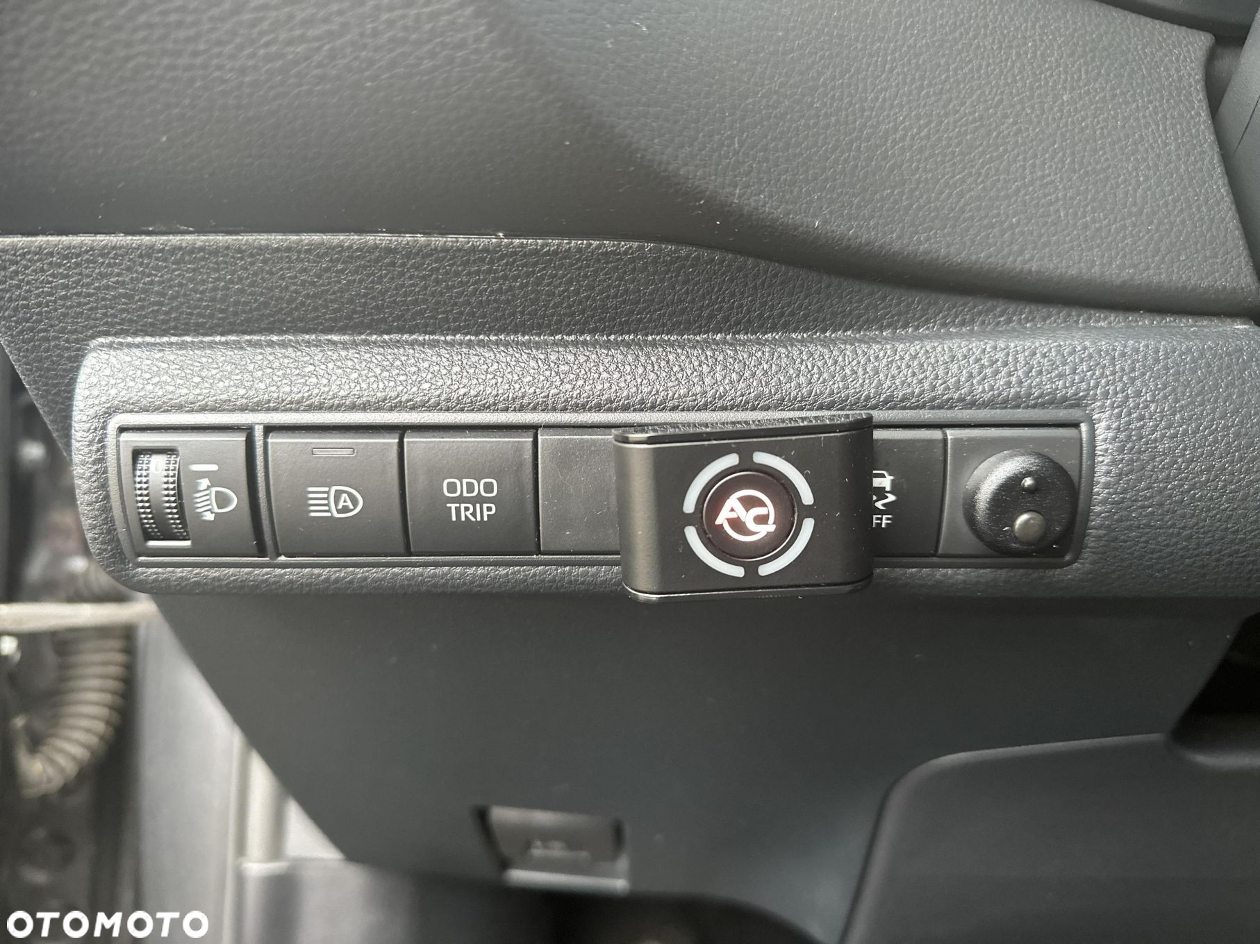 Toyota Corolla - 18