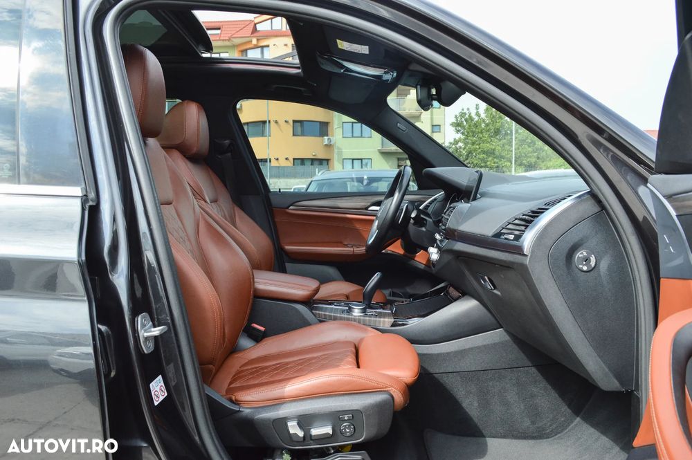 BMW X3 xDrive20d AT Luxury Line - 23