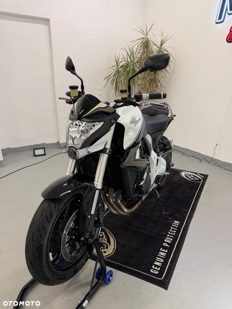 Honda CB - 4