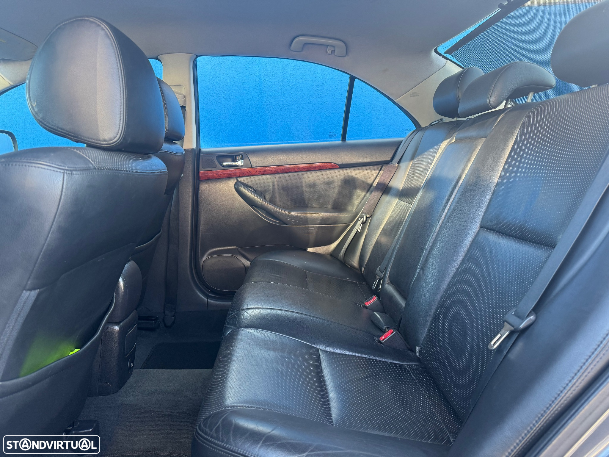 Toyota Avensis SD 2.0 D-4D Sol - 7