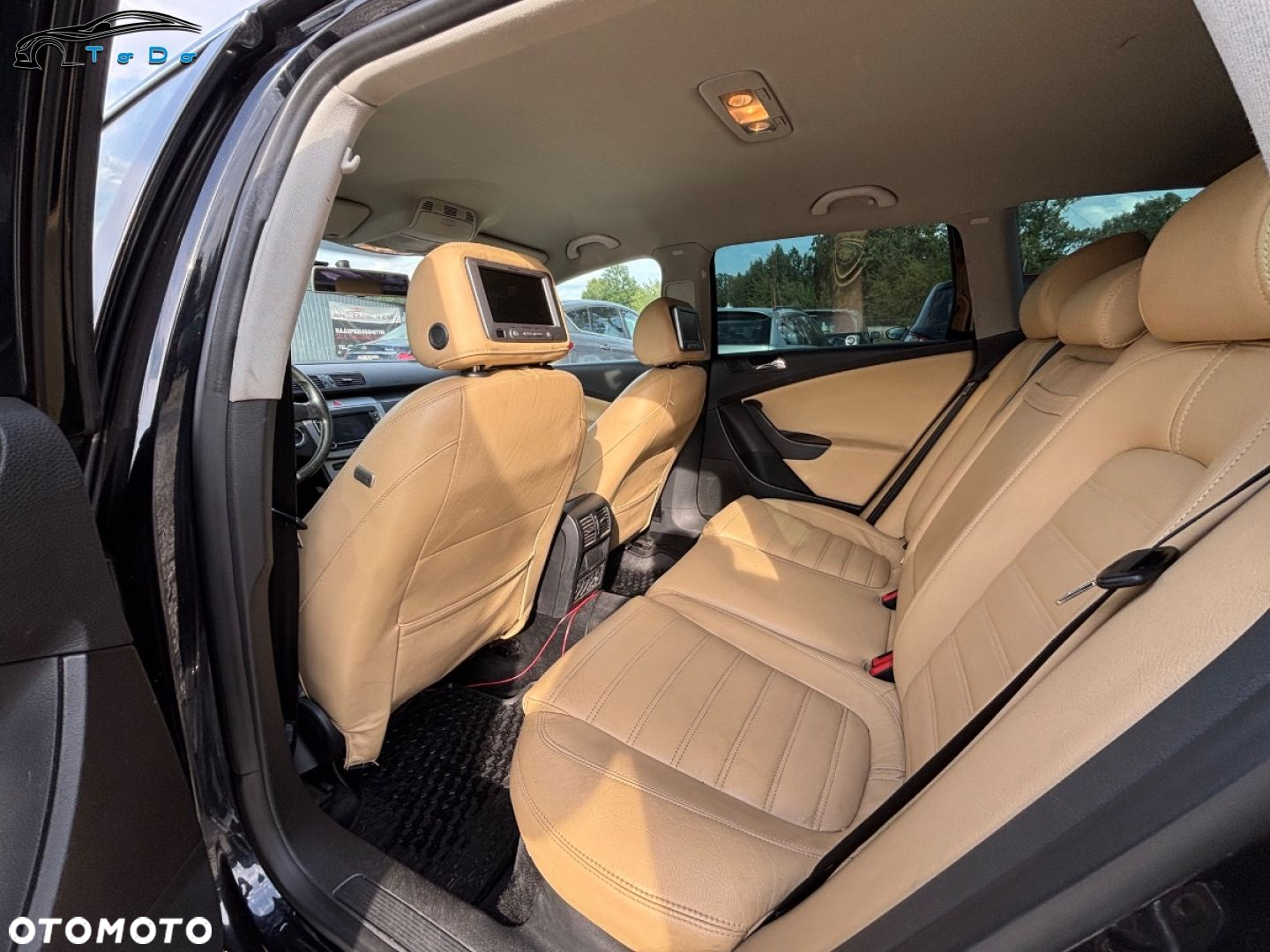 Volkswagen Passat 2.0 FSI Highline - 18