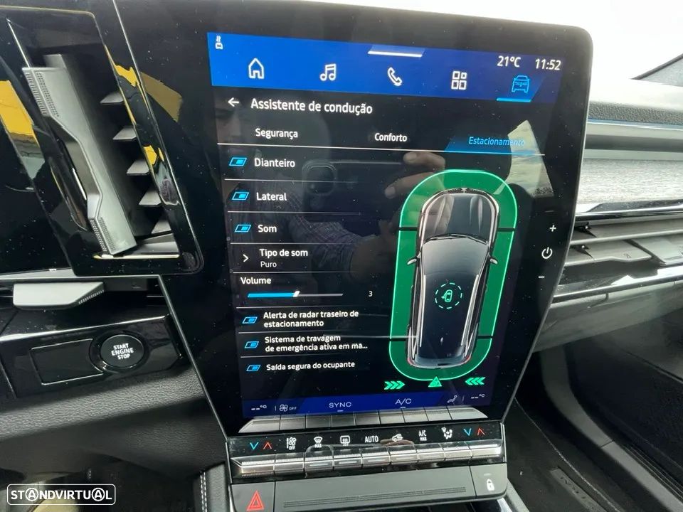 Renault Austral 1.2 E-Tech Techno - 24