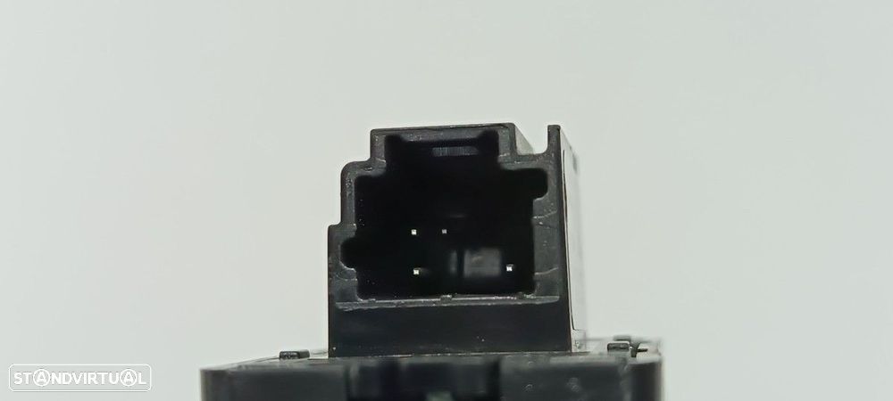 COMANDO DO ELEVADOR FRENTE DIREITO RENAULT CAPTUR II EDITION ONE - 4