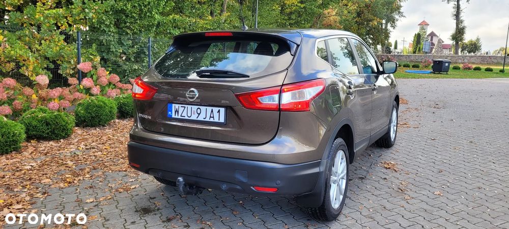 Nissan Qashqai - 10