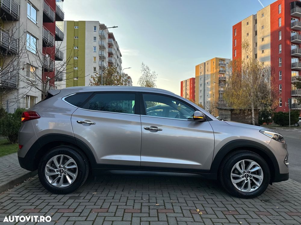 Hyundai Tucson blue 1.7 CRDi 2WD DCT Style - 12