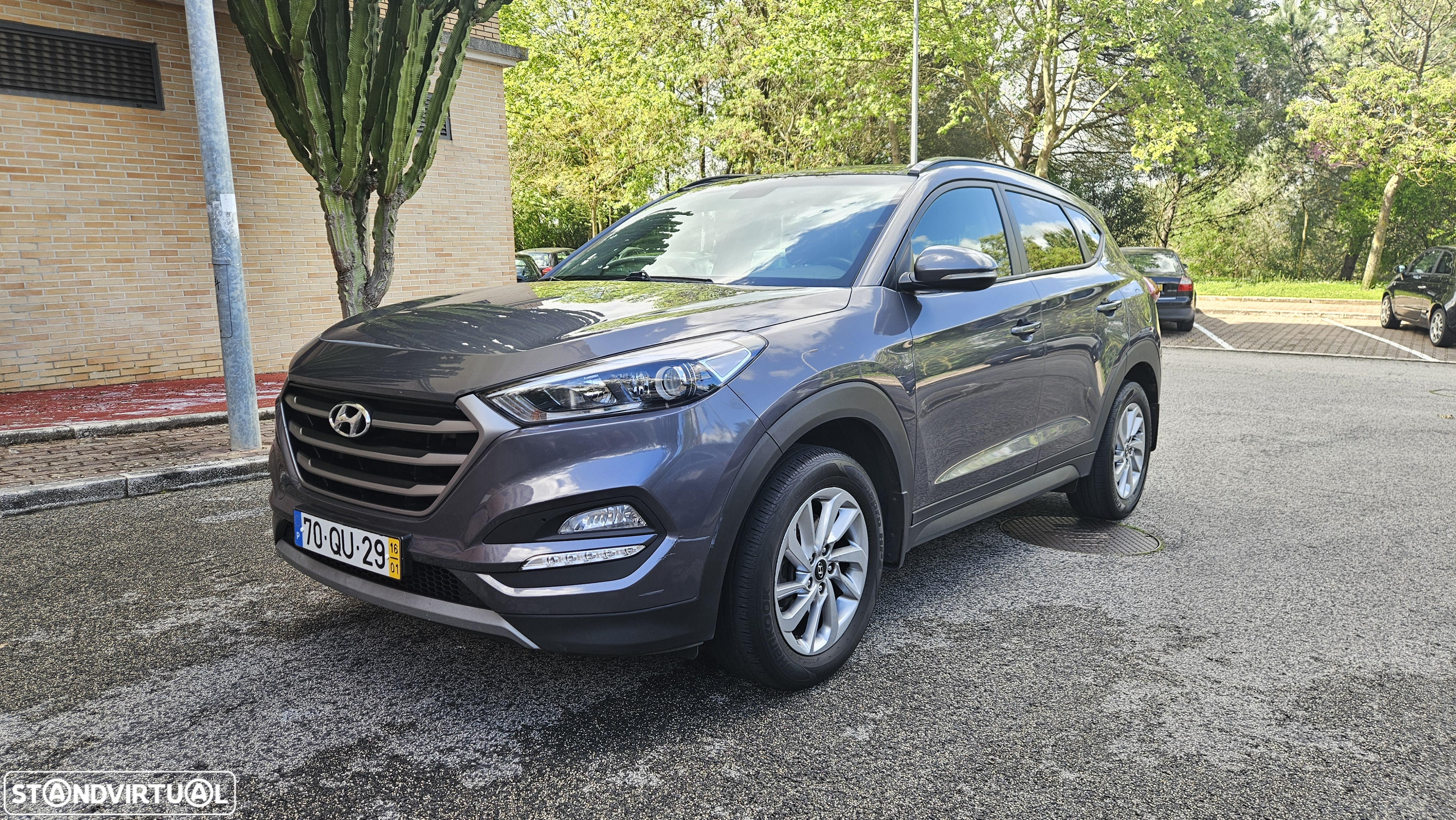 Hyundai Tucson 1.7 CRDi Premium - 2