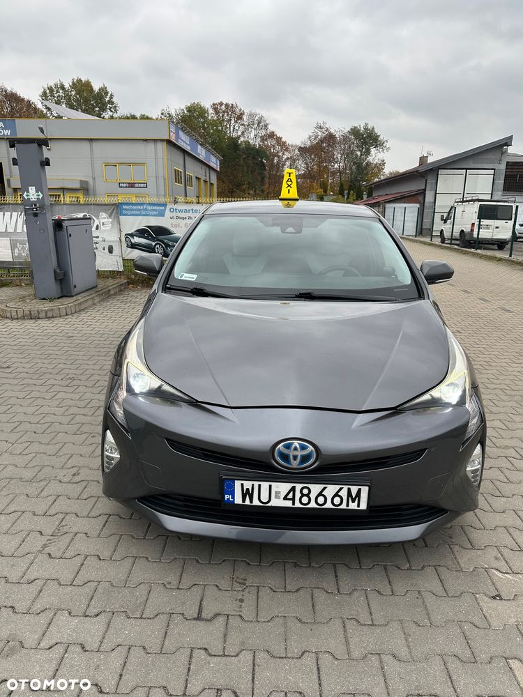 Toyota Prius - 13