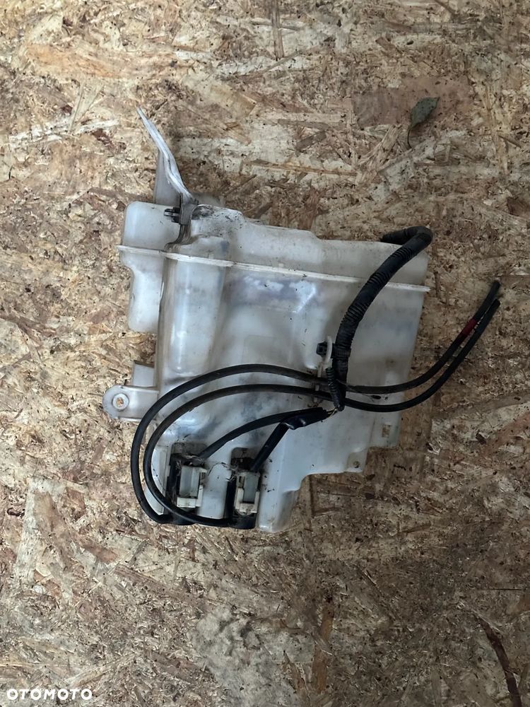 ZBIORNICZEK SPRYSKIWACZY SUZUKI GRAND VITARA II - 1