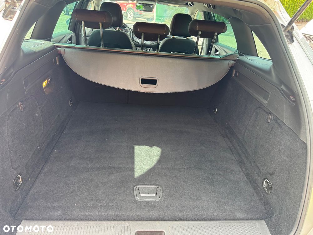 Opel Astra 1.6 D (CDTI) Dynamic - 29