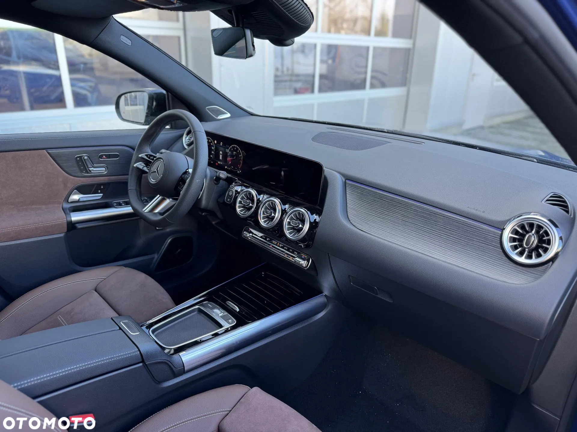 Mercedes-Benz GLA 200 AMG Line - 17