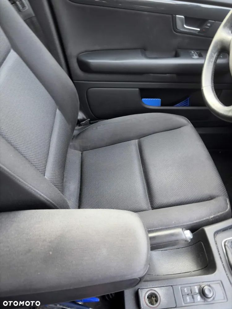 Audi A4 Limousine - 17