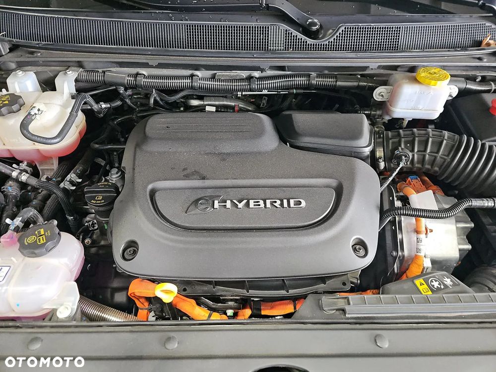 Chrysler Pacifica - 15