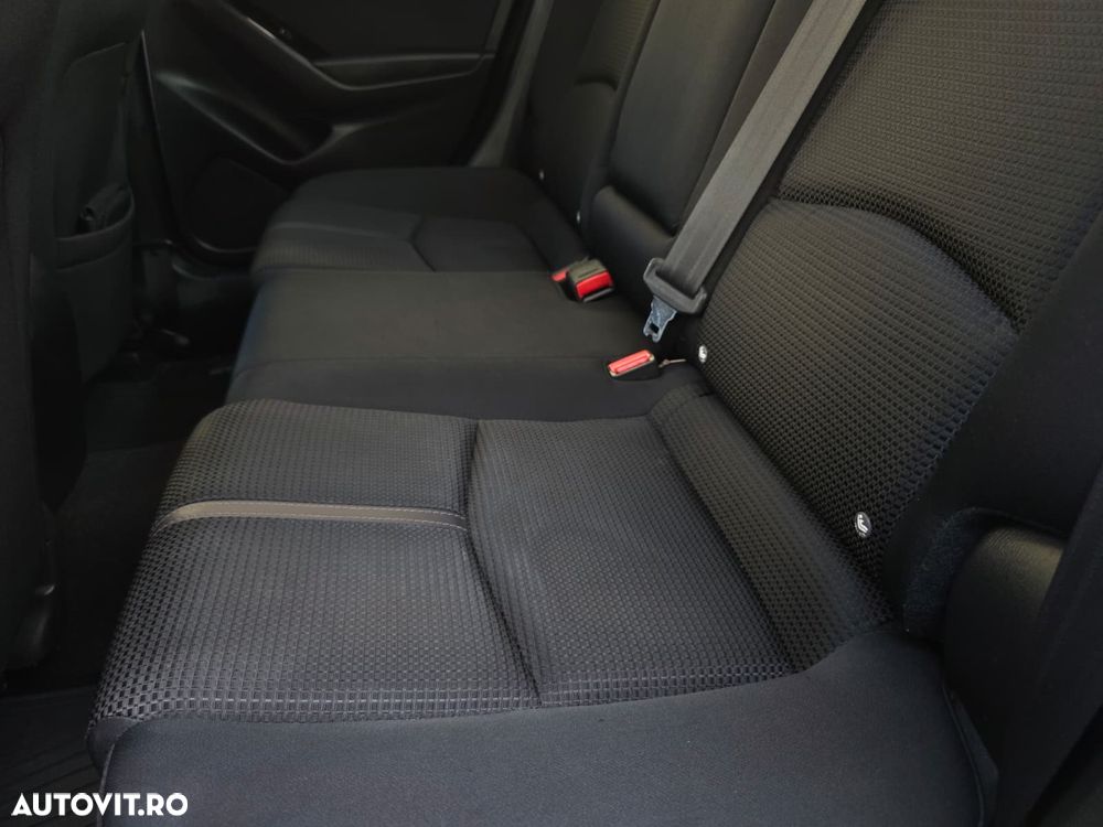 Mazda 3 G120 Revolution - 20
