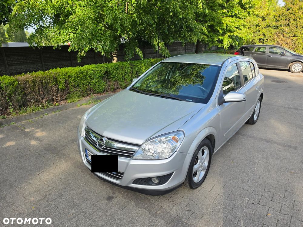 Opel Astra 1.8 Enjoy - 1