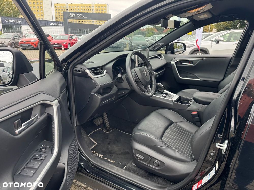 Toyota RAV4 2.5 Hybrid Black Edition by JBL 4x4 - 25