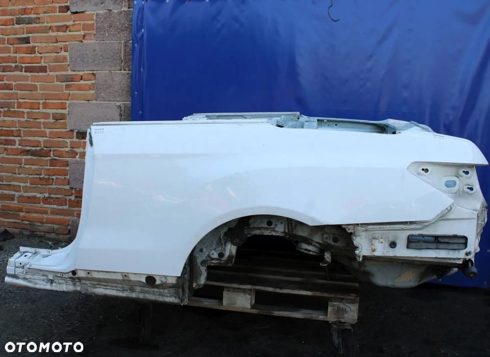 Błotnik tył tylny lewy prawy ćwiartka tylna prawa lewa OE Mercedes W207 C207 Lift Cabrio 149 - 11