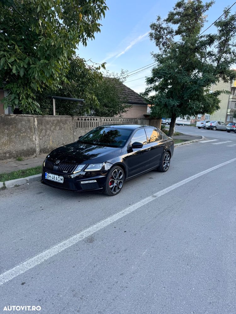 Skoda Octavia 2.0 245 TSI DSG RS - 1