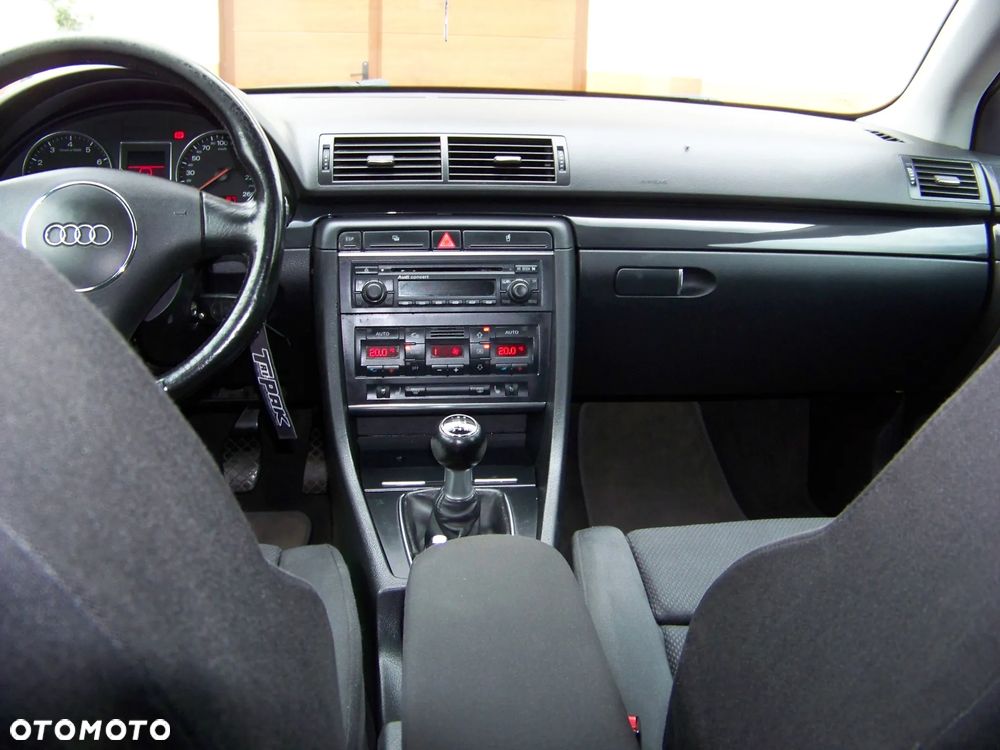 Audi A4 Limousine 1.8T - 21