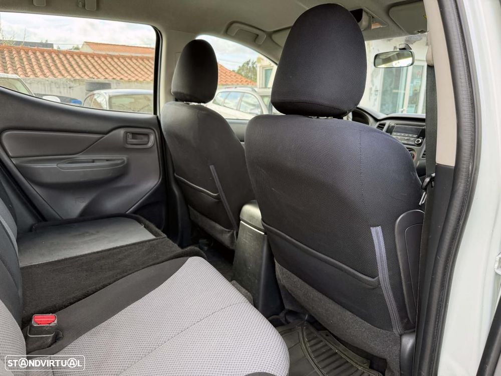 Mitsubishi L200 - 20
