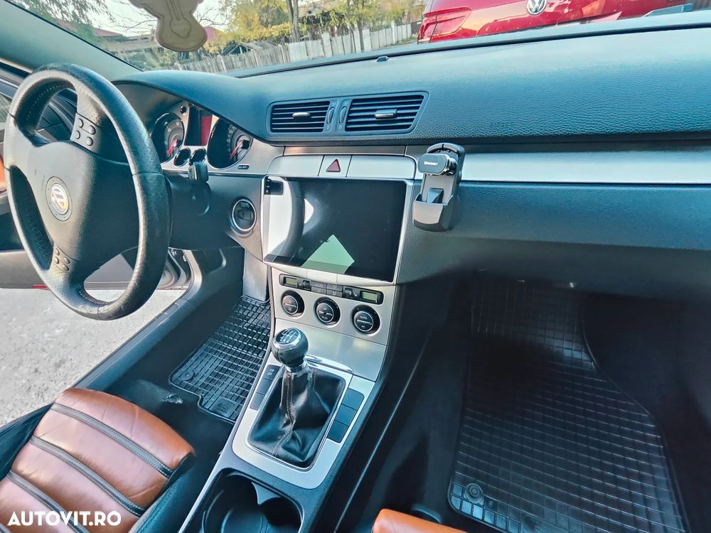 Volkswagen Passat ver-variant-2-0-tdi-bluemotion-technology-r--line - 27