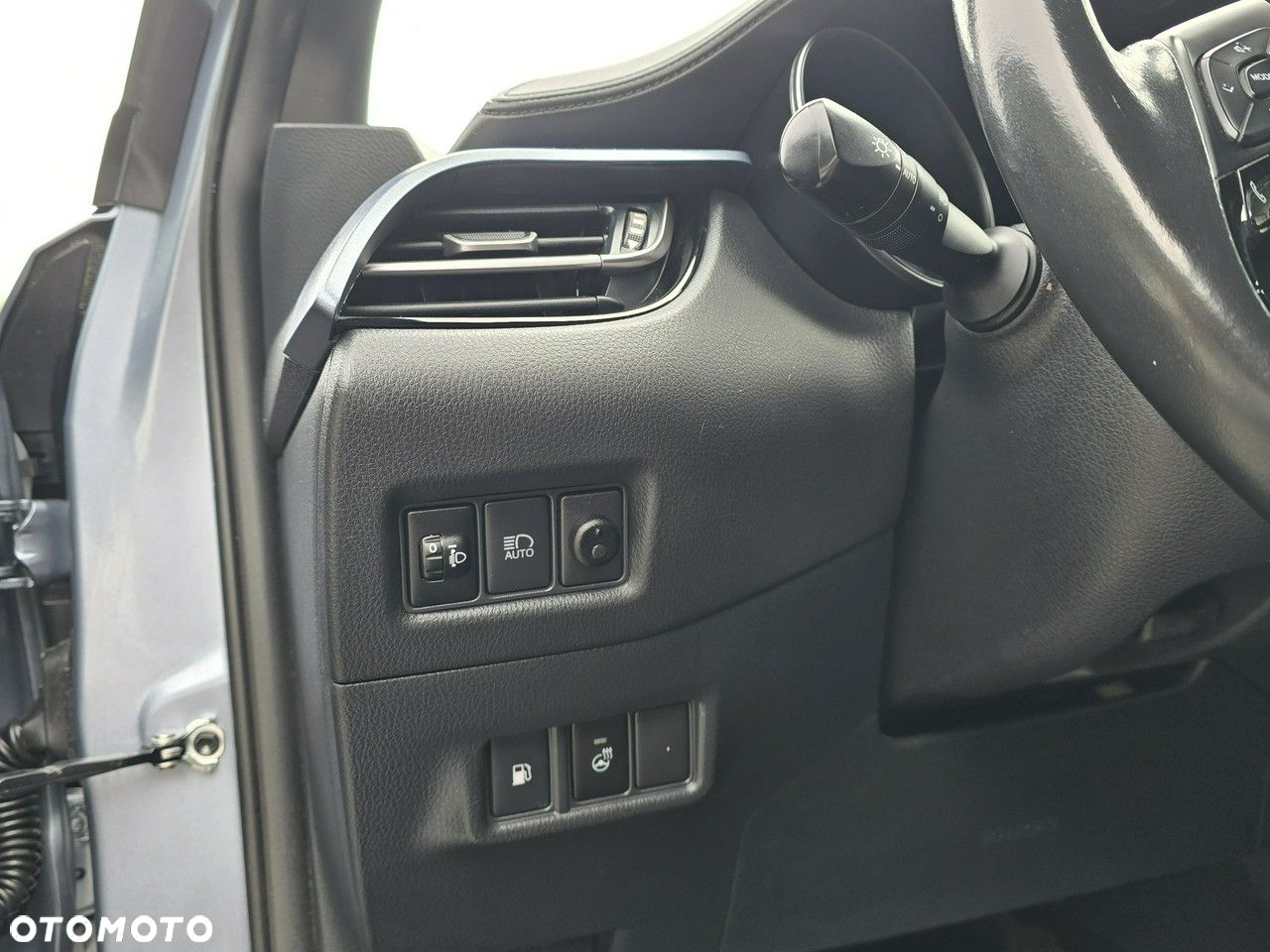 Toyota C-HR - 18