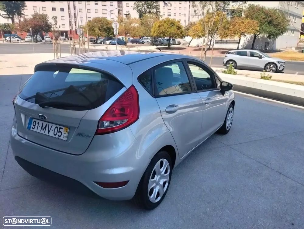 Ford Fiesta - 3