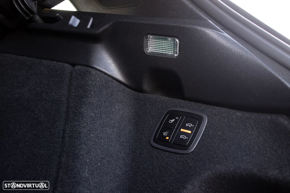 Porsche Macan GTS PDK - 44