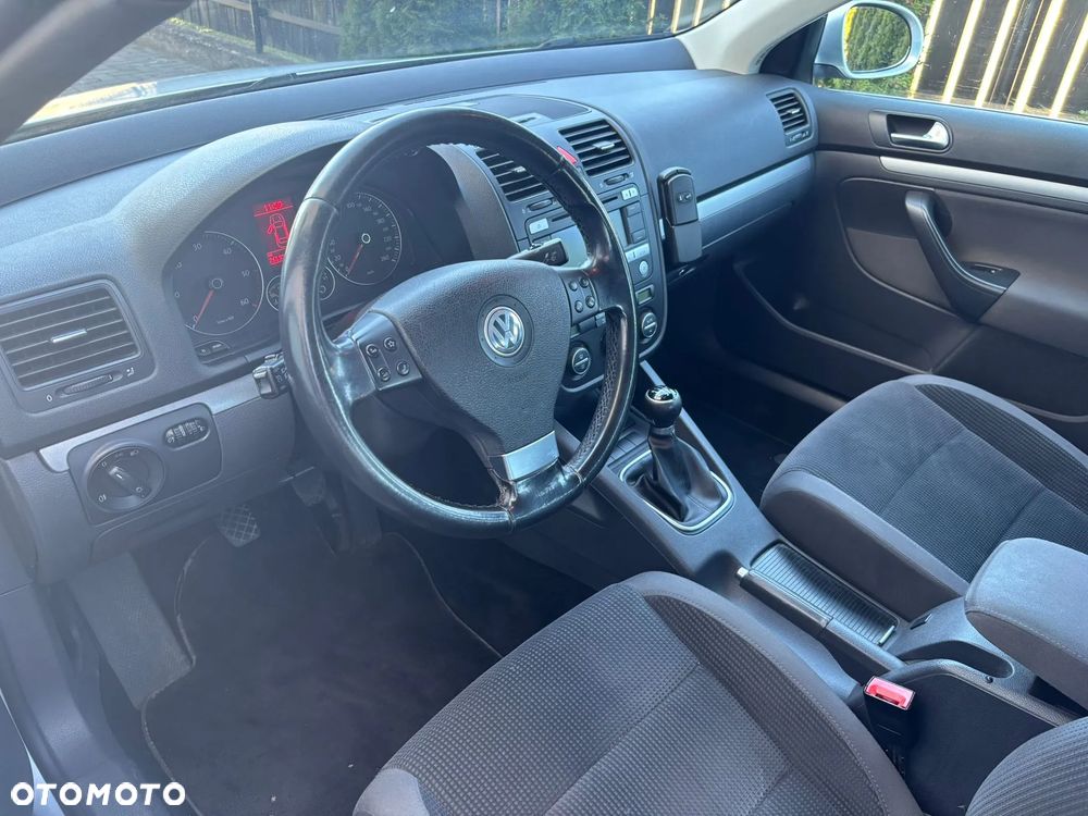 Volkswagen Jetta 1.9 TDI Comfortline - 7