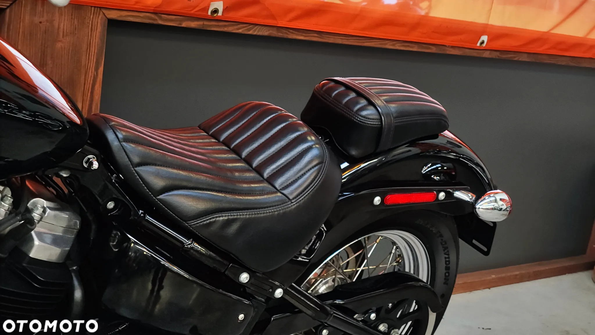 Harley-Davidson Softail Standard - 18