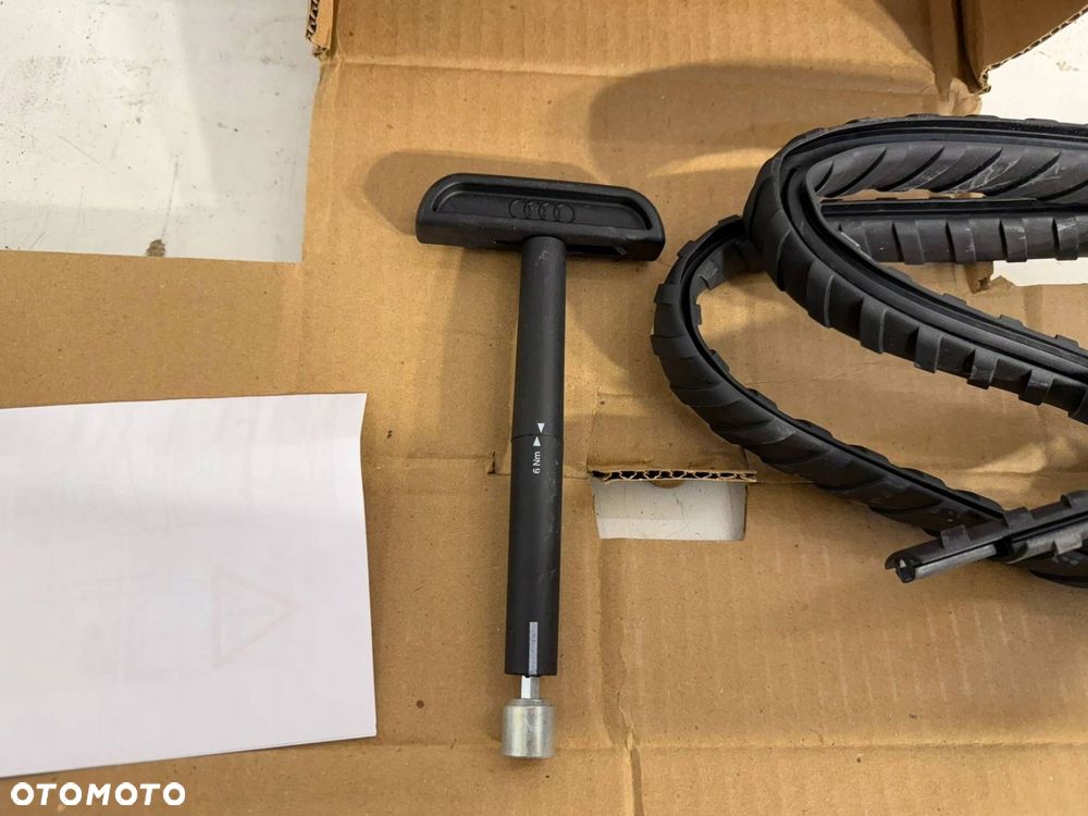 reling dachowy komplet klucz audi q5 80a eu - 6