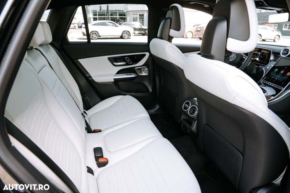 Mercedes-Benz GLC - 37