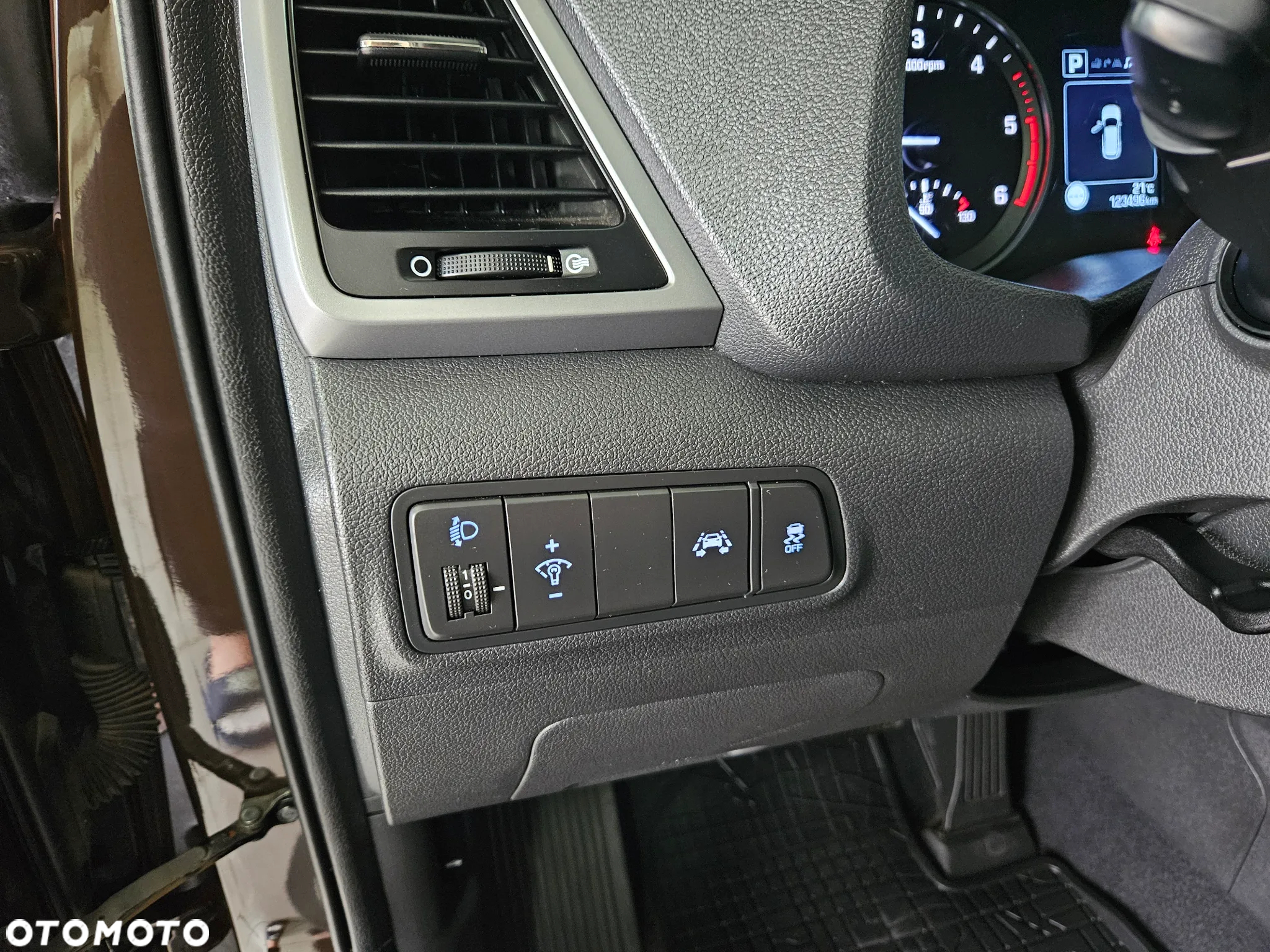 Hyundai Tucson 2.0 CRDI Premium 4WD - 11