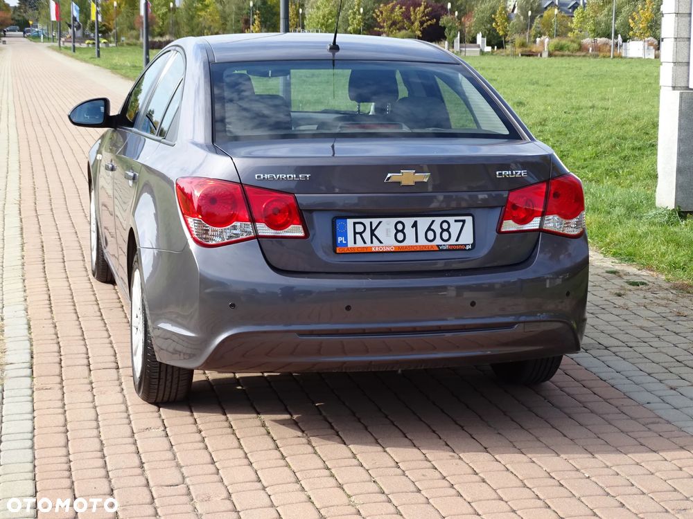Chevrolet Cruze - 19