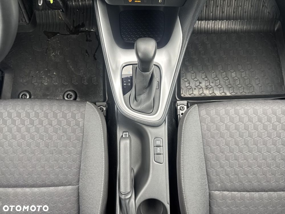 Toyota Yaris 1.5 Comfort CVT - 26