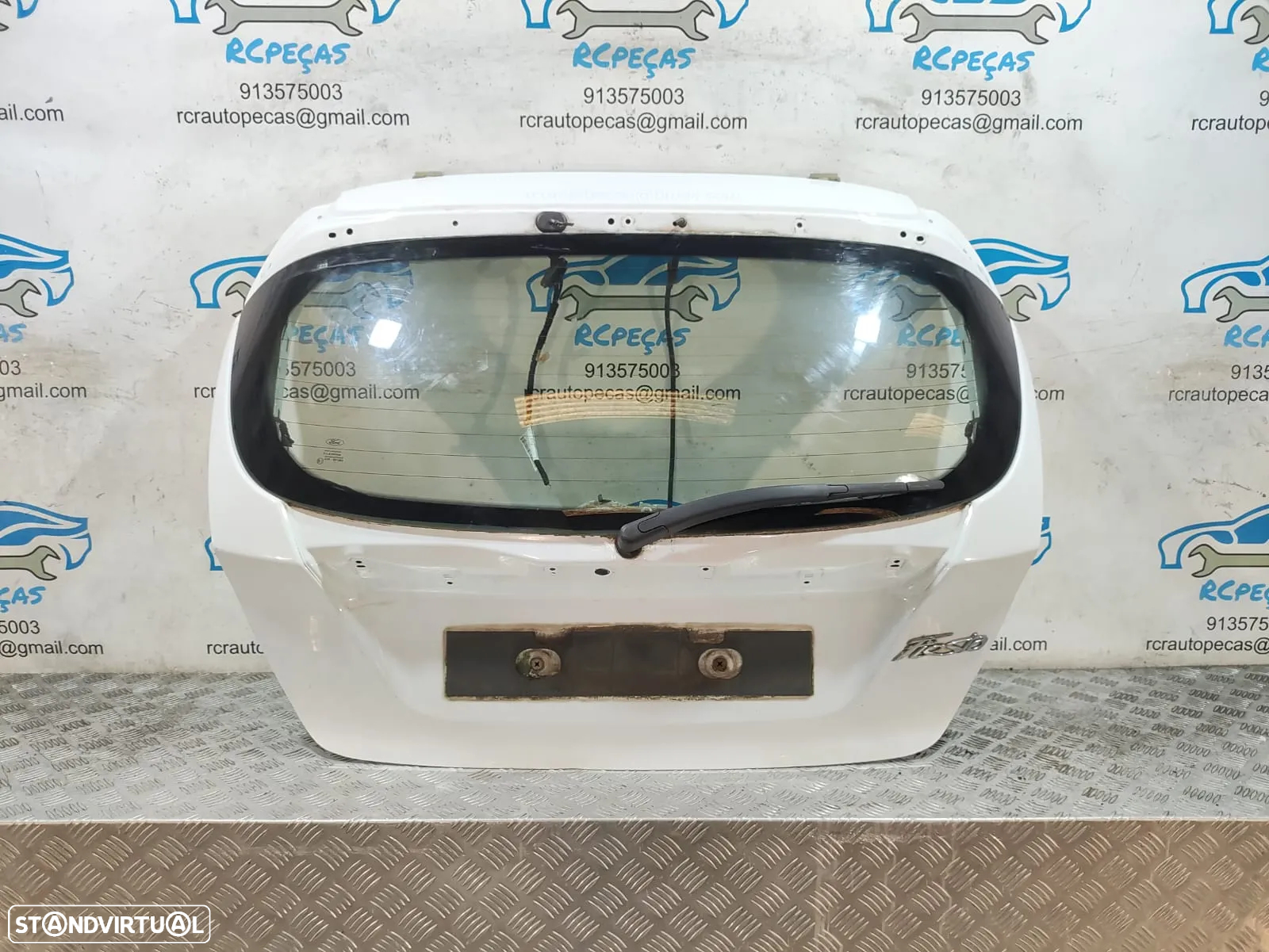 Porta / Tampa da Mala Ford Fiesta VI 6 MK6 em Branco / Branca - 2