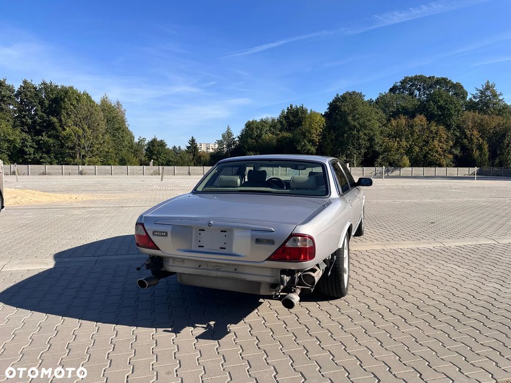 Jaguar XJR Standard - 8