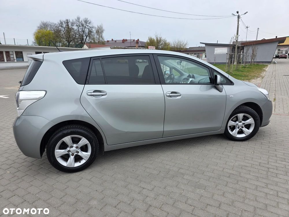 Toyota Verso 2.0 D-4D Life - 10