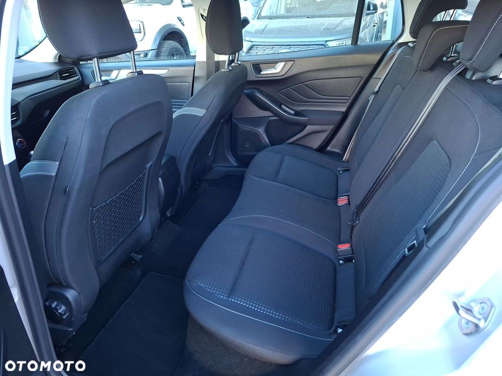 Ford Focus 1.5 EcoBlue Connected - 32