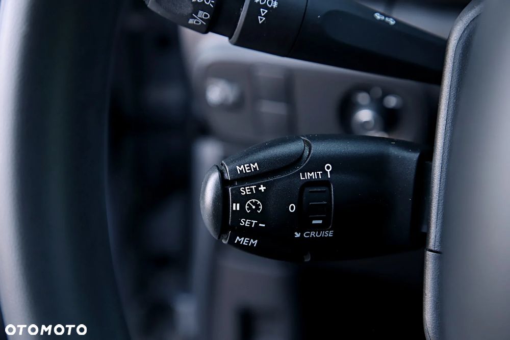 Citroën C3 1.2 PureTech Shine - 31