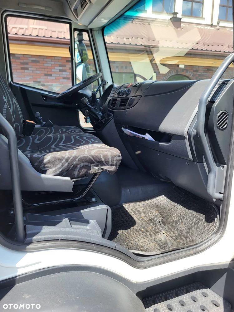Iveco EuroCargo 120E18 - 9