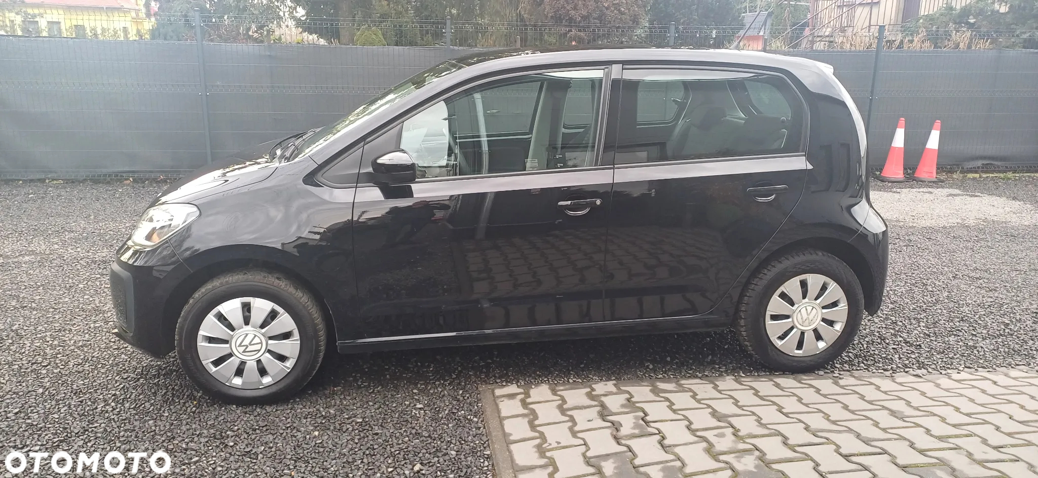 Volkswagen up! 1.0 move - 8