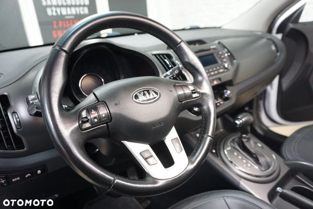 Kia Sportage 2.0 CRDI 4WD Automatik Spirit - 21