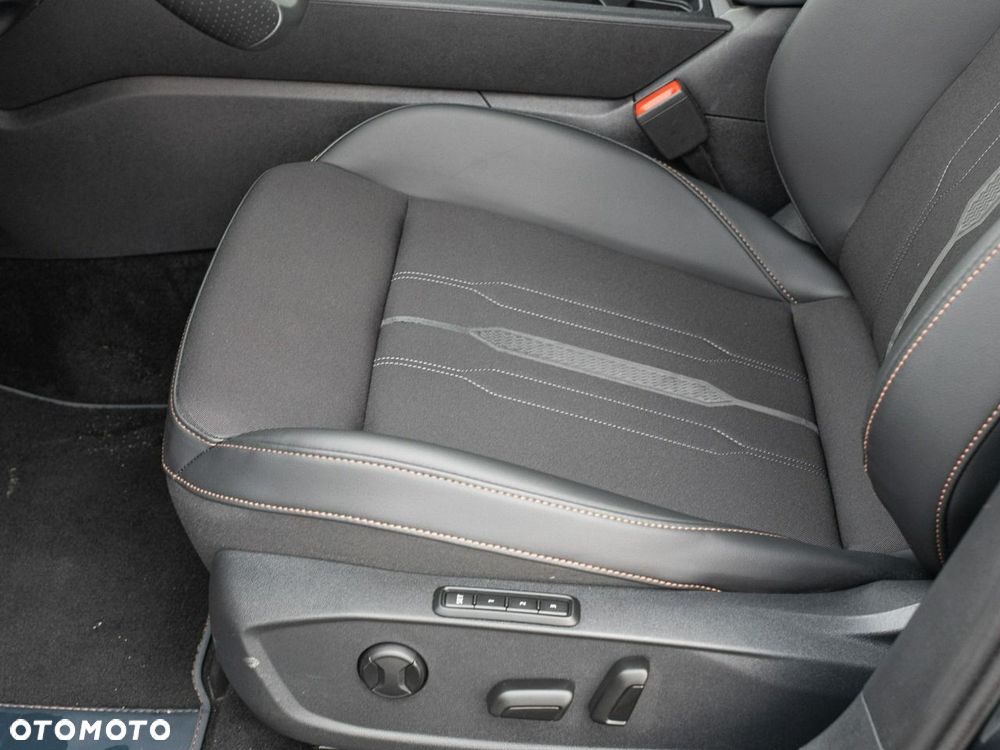 Cupra Leon Sportstourer 2.0 TSI DSG - 11