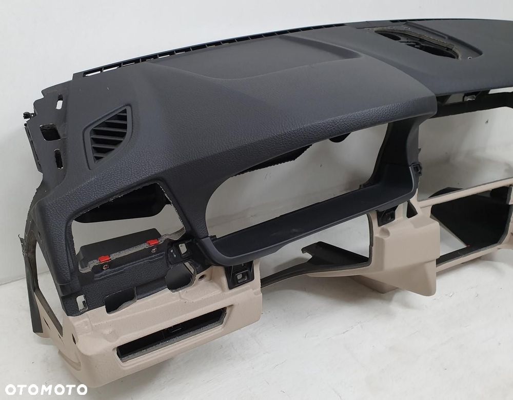 DESKA KONSOLA AIRBAG BMW 5 F10 F11 EUROPA - 4