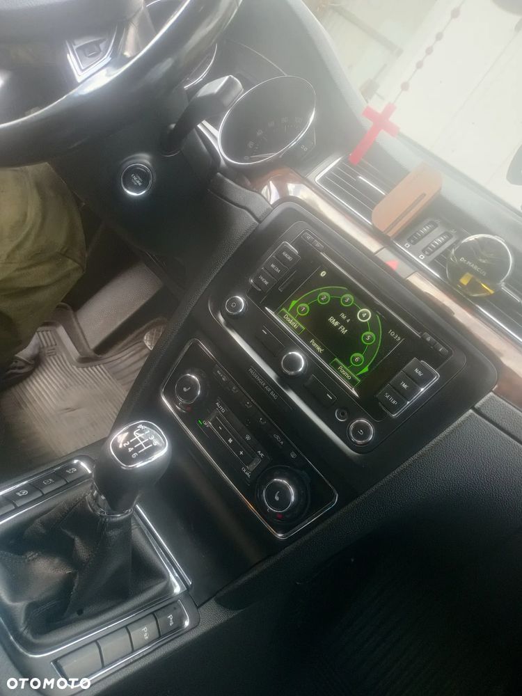 Skoda Superb 2.0 TDI Elegance - 8