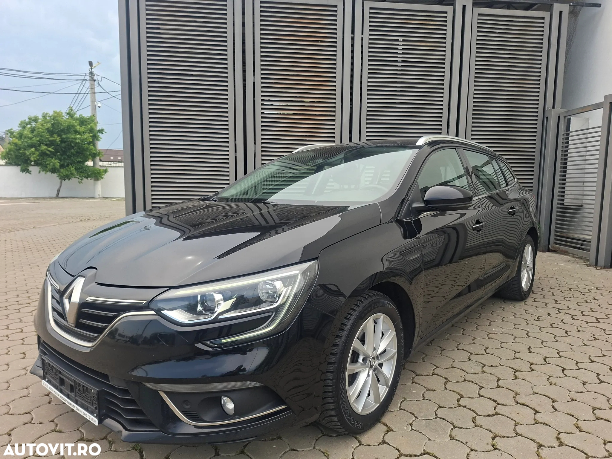 Renault Megane ENERGY dCi 110 ECO2 BUSINESS - 24